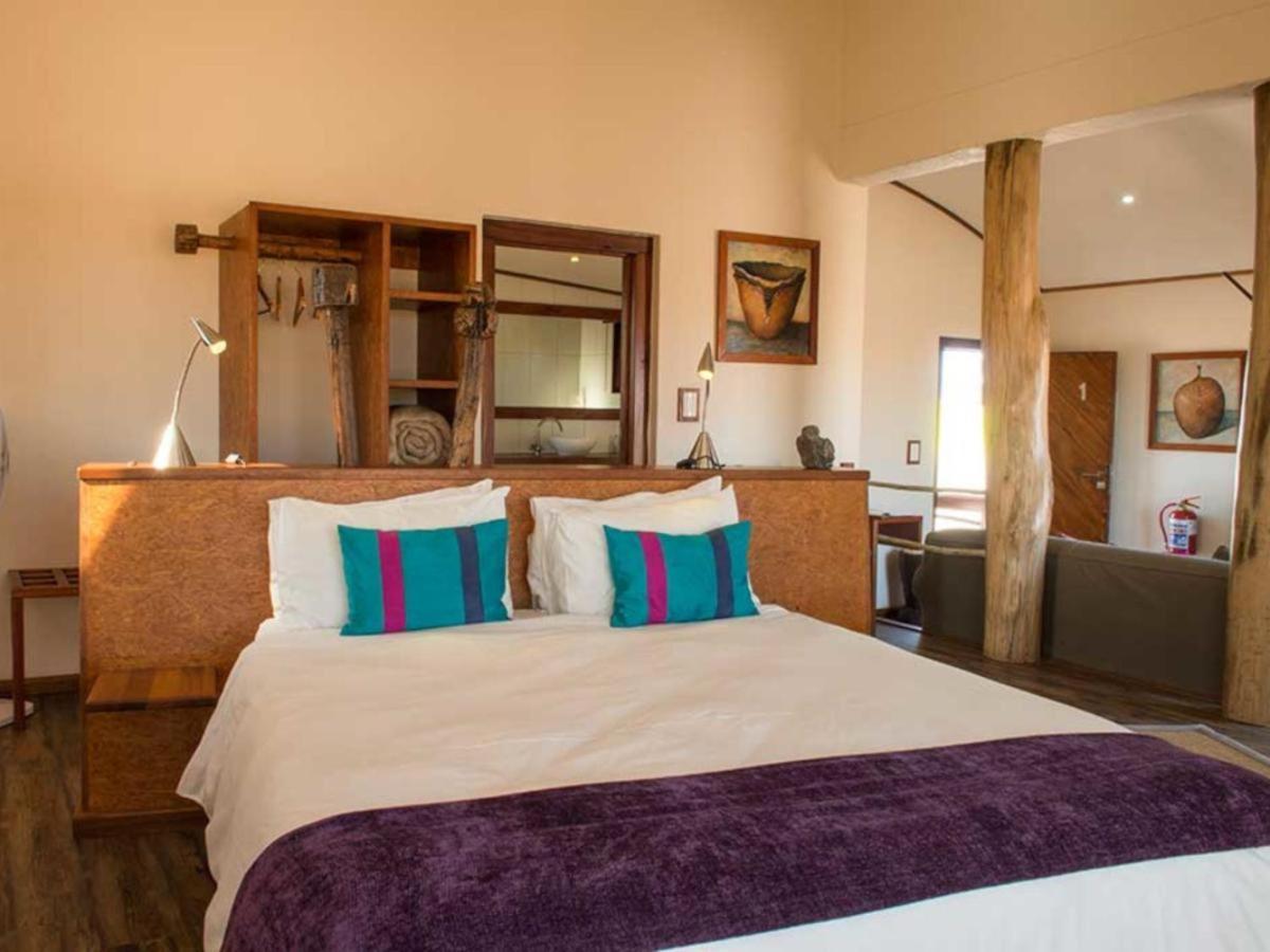 Desert Breeze Lodge スワコプムント エクステリア 写真
