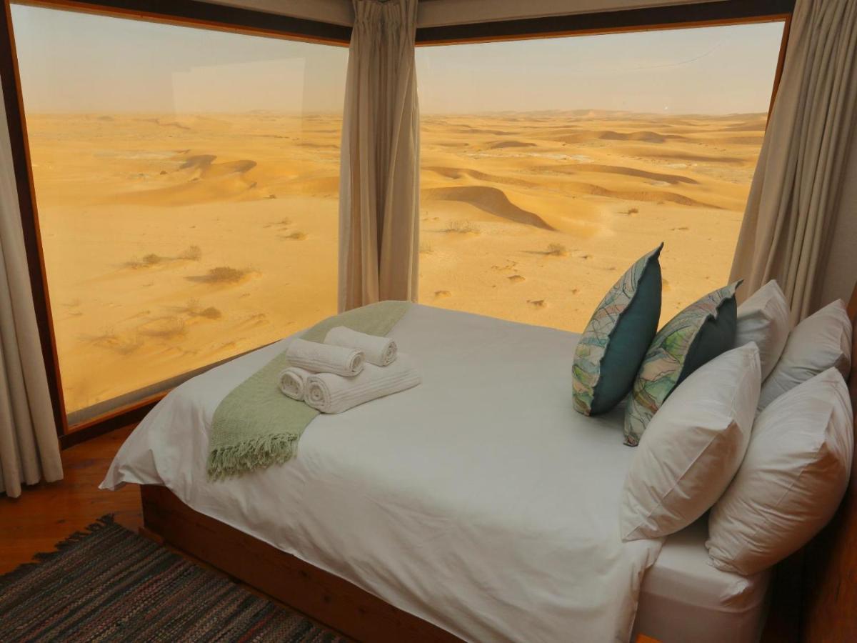 Desert Breeze Lodge スワコプムント エクステリア 写真