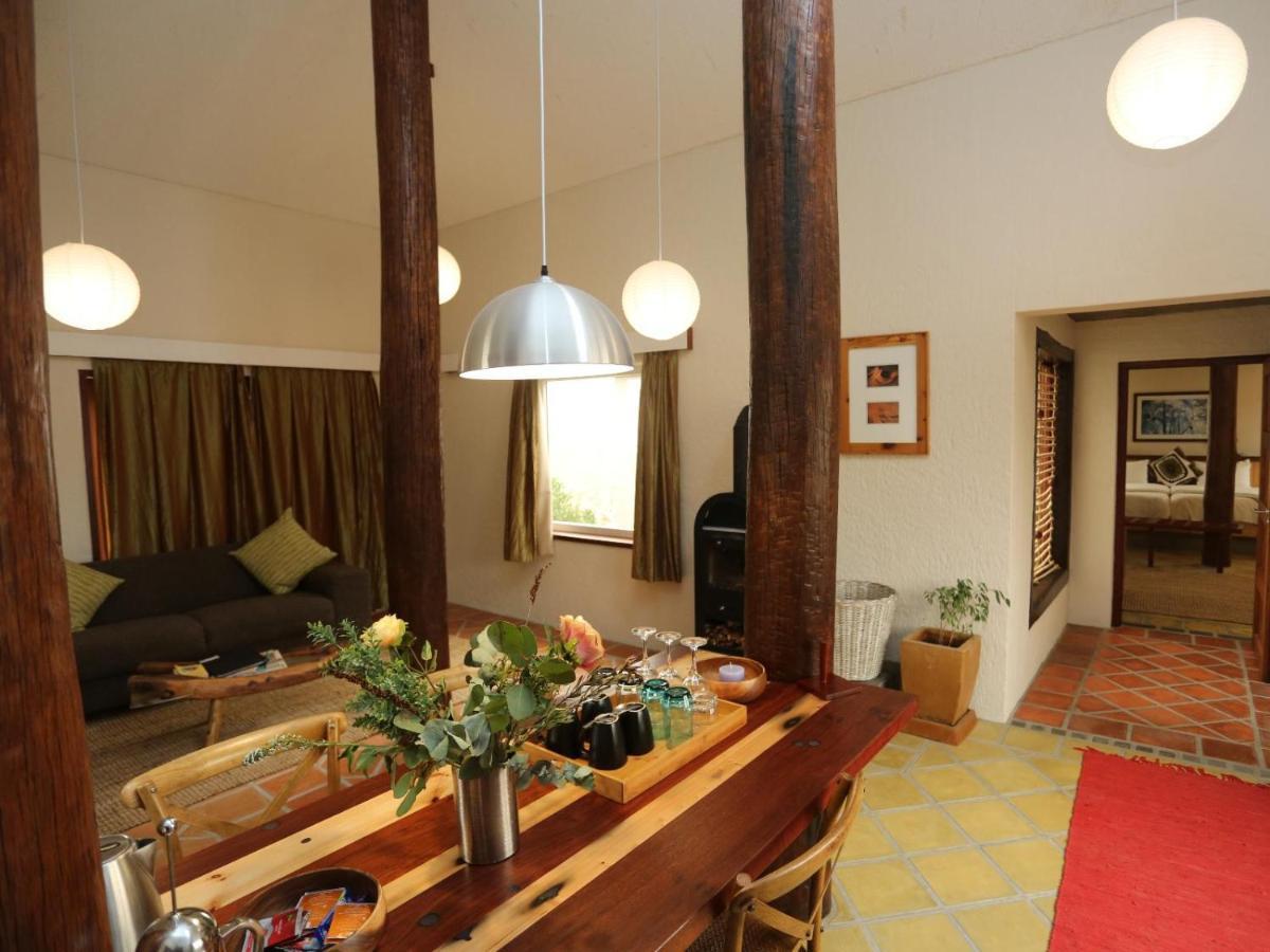 Desert Breeze Lodge スワコプムント エクステリア 写真